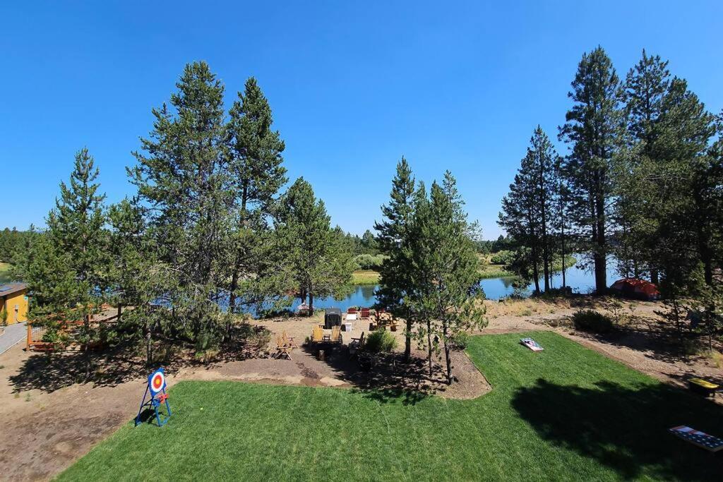 Homestay Beautiful Riverfront Near Mt Bachelor With Hot Tub Bend